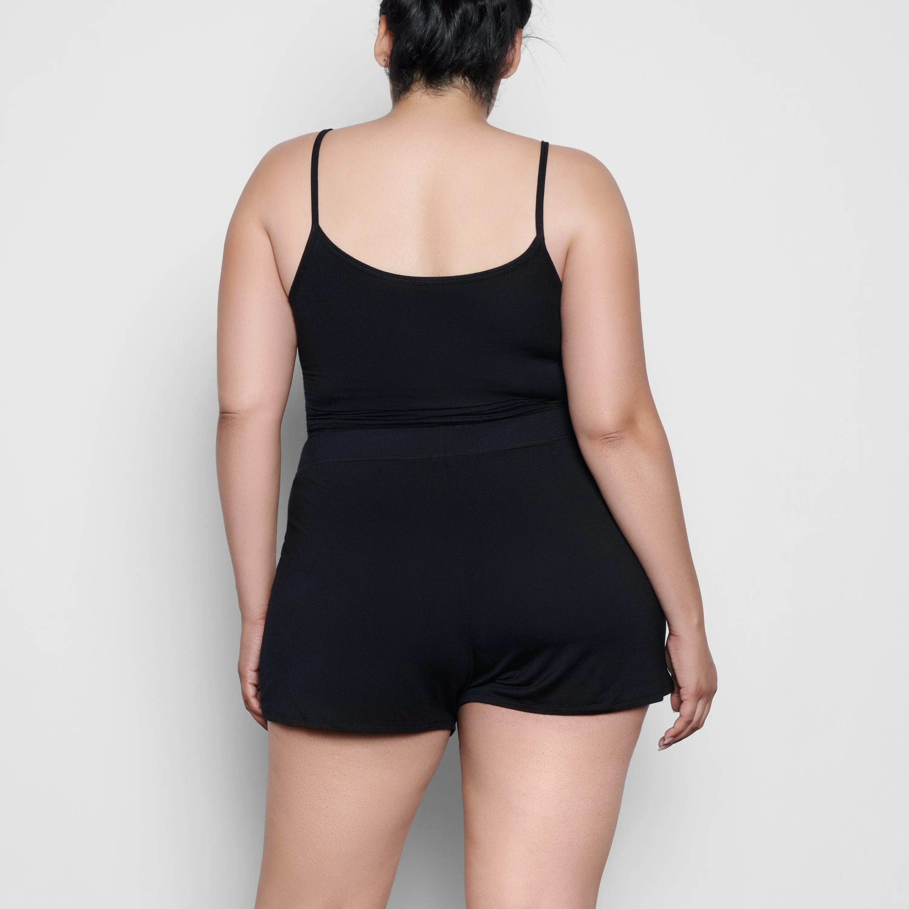 SUMMER SLEEP SHORT | ONYX