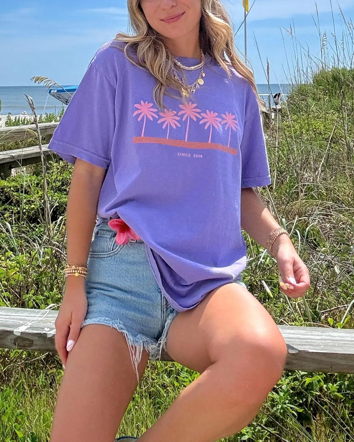 Womens Oversized Vintage Flower T-Shirts Preppy Western Graphic Tees Tops Y2k Ocean Coastal Summer Beachy T Shirts